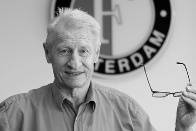 Na iconische goal riep Joop van Daele op om hem een nieuwe bril te sturen: 'Kreeg ik er 220!'