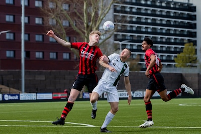 Dochter van coach Diosa bakt ‘energiekoekjes’ • Uitgebreide lunch vormt basis voor vier goals van Th