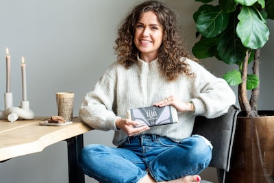 Sarah-Lena heeft een chocoladebedrijf: ‘Tijdens de pistache-hype bakte mijn schoonmoeder dagenlang k
