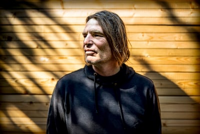 Bert ‘SuperZuurman’ maakte ooit het publiek in Zwolle gek, nu geeft hij trainingen in vluchtelingkampen