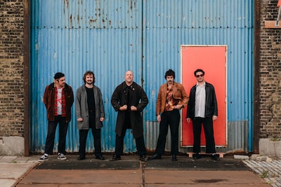 De Uit Tips van deze week met een cabaretier zonder navigatie en garagerocker met zelfreflectie