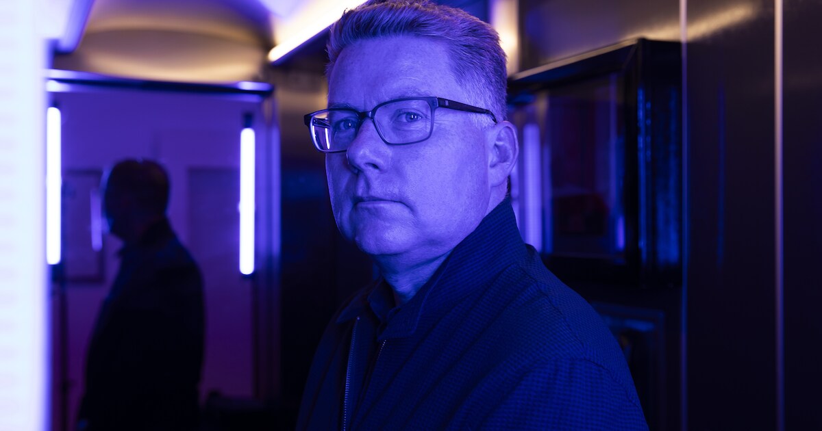 Thrillerauteur M.J. Arlidge signeert nieuw boek in Zutphen