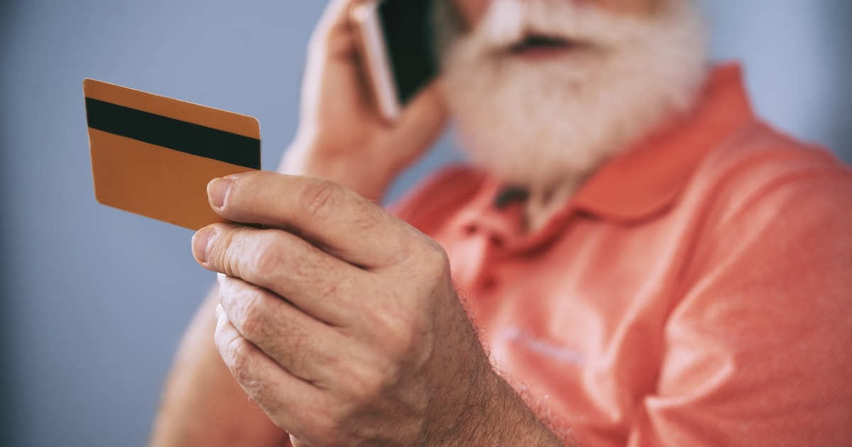 Drie 19-jarigen opgepakt als valse bankmedewerkers: zestien slachtoffers verliezen samen bijna 170.0