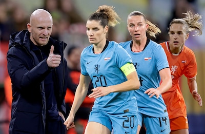 Weg 651 interlands ervaring, tóch geen paniek bij Leeuwinnen die meteen riepen: doe maar ‘Do’ als aanvoerder