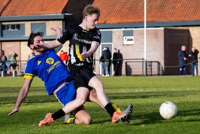 ‘Maat is vol’ bij Doetinchem na gestaakte wedstrijd • Wisch op ‘pole position’ voor periodetitel • A