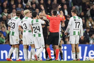 Discutabel moment: had FC Groningen na VAR-ingreep penalty verdiend tegen Ajax?