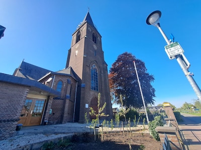 Hierom luidden woensdag de kerkklokken minuten lang in Woerden