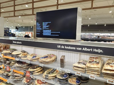 Knip-en-plakwerk en veel vragen bij AH-winkels na cyberincident: ‘Bewaar je kassabon’