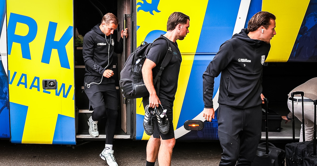 LIVE | Flink gewijzigd RKC op bezoek bij koploper Heracles, bekijk hier de opstelling