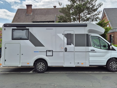 Kampeerauto Sun Living S72 SP
