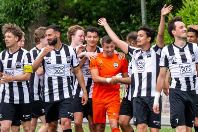 Eerst de schlemiel, dan de penaltykiller: deze keeper wil op zijn 37ste verjaardag nog wel een keer 