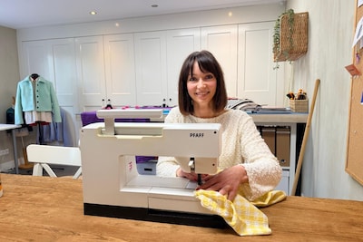 Linda start eigen naaistudio: ‘Een zelfgemaakte top aanhebben is zo veel leuker’