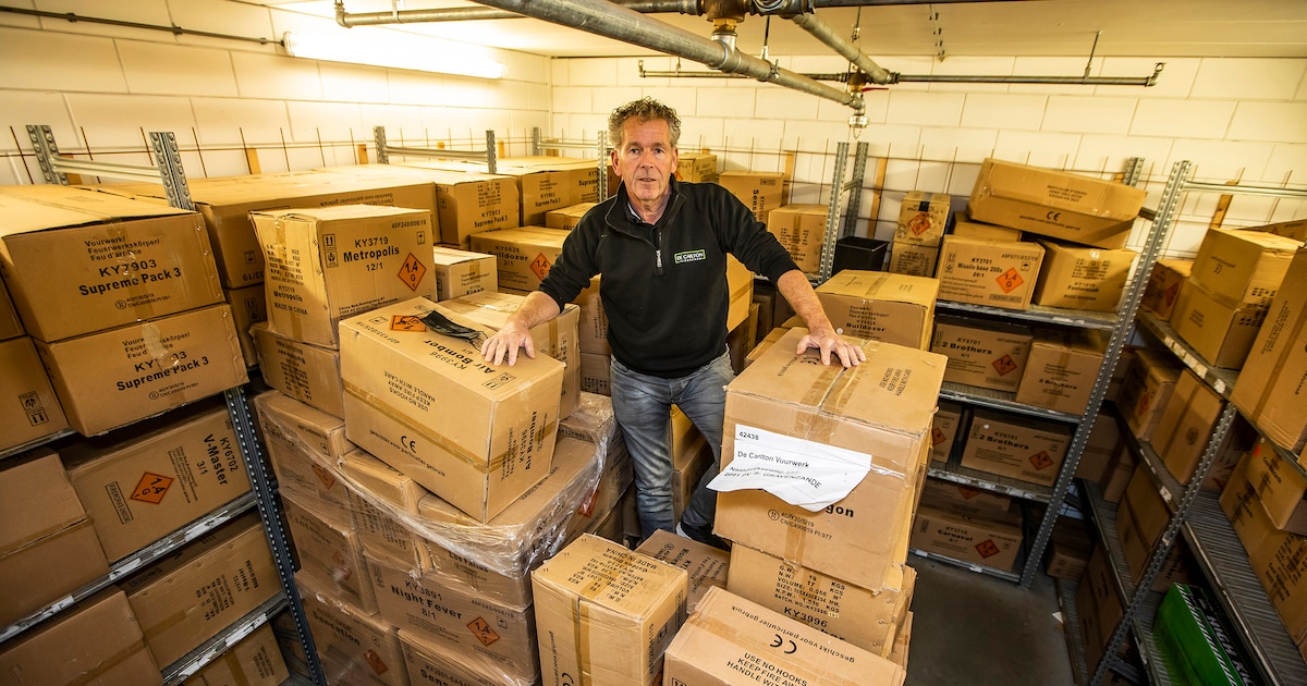 Marcel Koene ontmantelt vuurwerkwinkels na besluit van de Tweede Kamer: ‘De verkoop van siervuurwerk