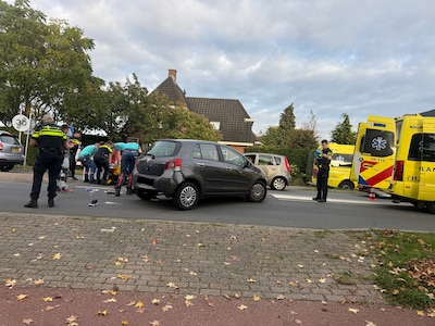 Scooterrijder gewond bij botsing met auto in Malden, rijbewijs van automobilist ingevorderd