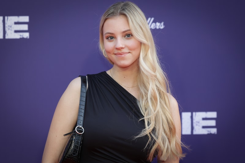 Nola Sanders is de nieuwe ster van GTST: maar wie is haar biologische vader? | Show | AD.nl