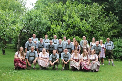 Frühling mit Blasmusik met drie kapellen in Rhenoy