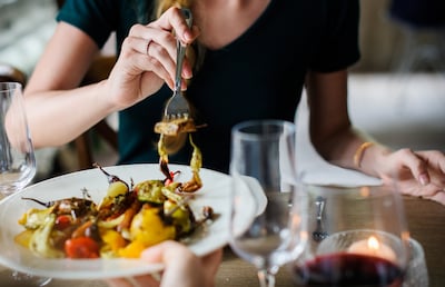 Rotaryclub Arnhem houdt diner tegen eenzaamheid in Arnhem