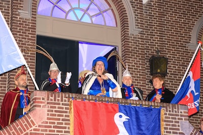 Ganzegat heeft voor het eerst een Prinses: Claudia Lamers ‘brengt de poppen aan het dansen’