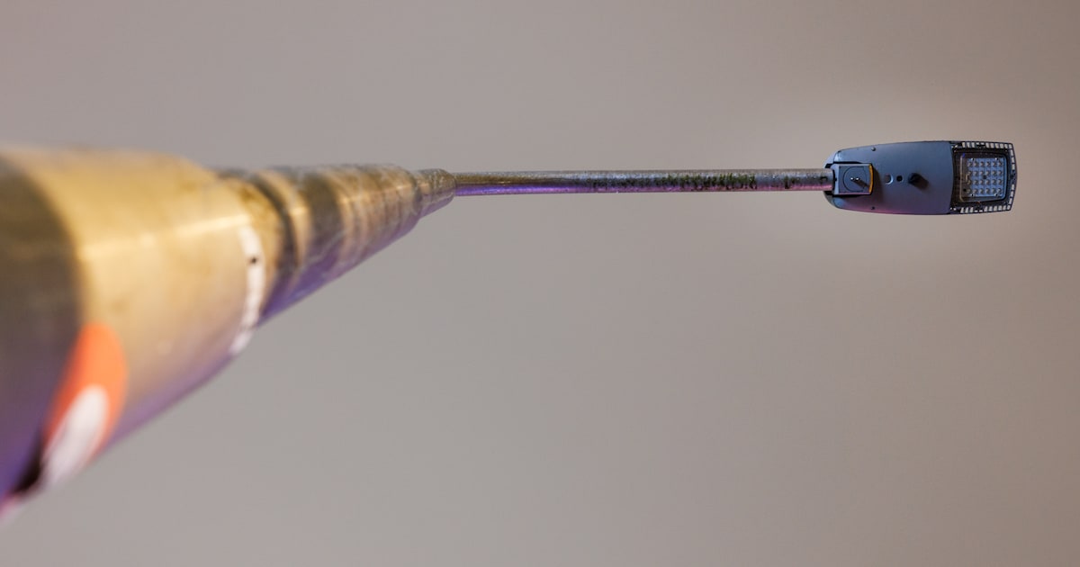 Verlichting vlaggenmast gemeentehuis Uithoorn rond 19 februari hersteld