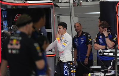 Isack Hadjar heeft het gevoel dat hij Red Bull-auto sloopt, Kimi Antonelli wil ‘Hamilton-achtige’ start