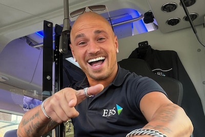 Altijd blije buschauffeur Gino gaat viraal op TikTok: ‘Ik wil mensen hun dag beter maken’