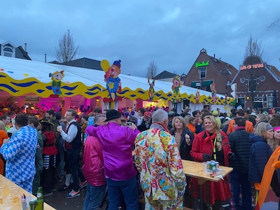 Groot onbegrip over eerder sluiten tent op carnavalszondag: ‘Op dringend advies van politie’