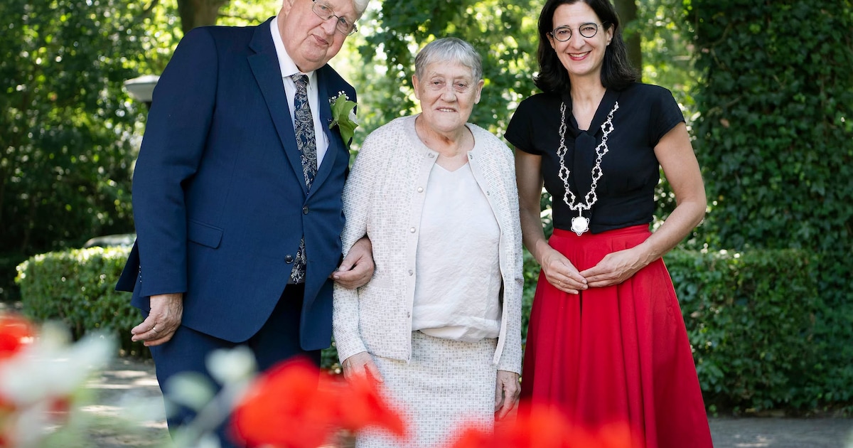 60 jaar getrouwd: echtpaar Cuperus-Valk uit Damwoude viert diamanten huwelijk