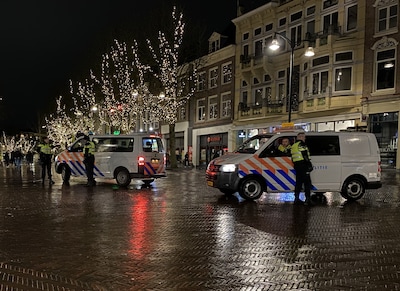 Engelse supporter van Aston Villa mishandeld in Deventer, verdachte staat op beeld