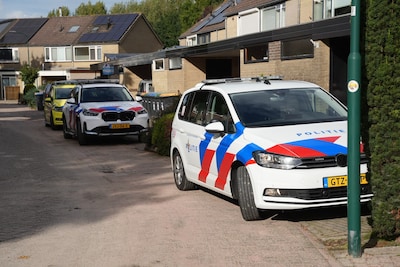 Kind in Bunschoten gewond door hondenbeet bij huis met opmerkelijk bord