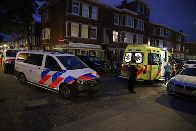 Ambulancepersoneel mishandeld bij woning in Den Haag, verdachte onder invloed aangehouden
