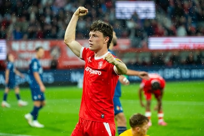 FC Twente krijgt Telstar in tweede helft toch op de knieën: Ørjasæter tikt eerste goal van het seizoen binnen