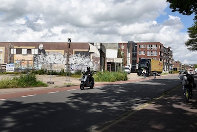 Nieuwbouw Hoge Rijndijk helpt buurt van parkeerprobleem af: 41 nieuwe woningen
