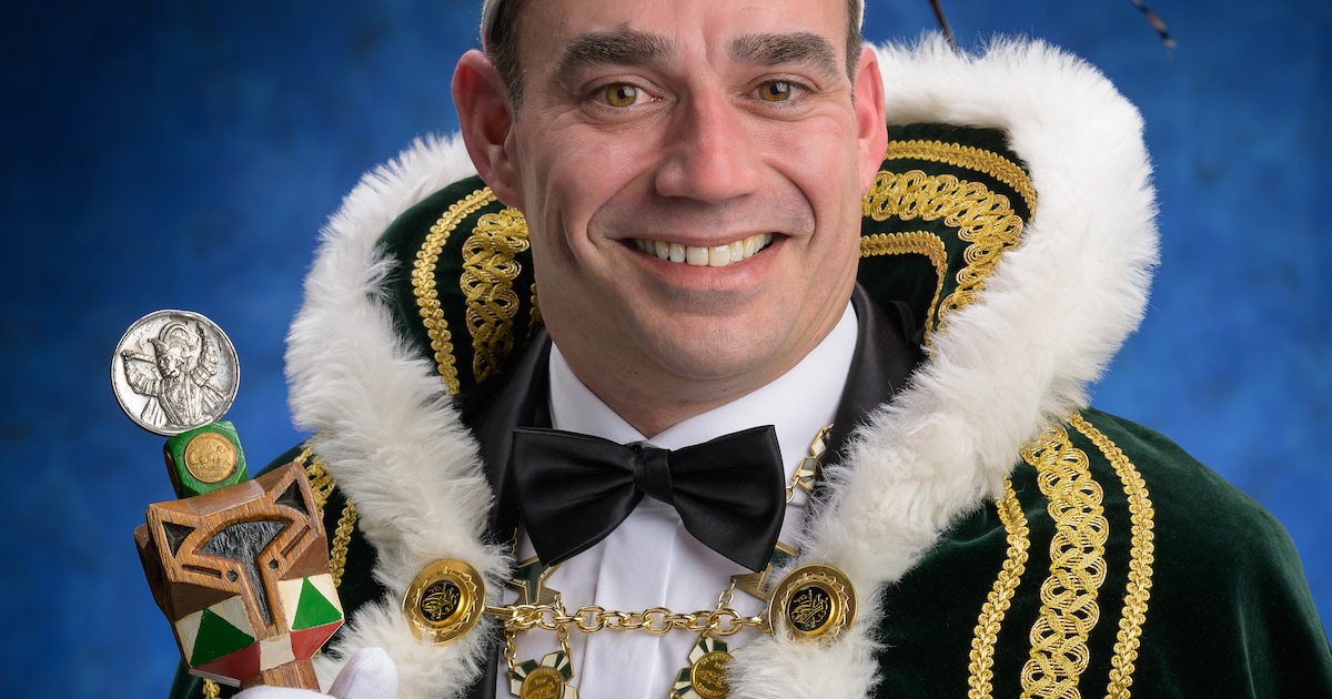 Dave I nieuwe prins bij de Vossenjagers in Azewijn