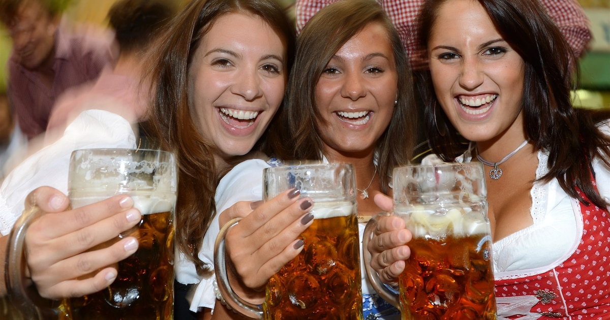 Getipt! Après-ski op het Kazerneplein met raclette en foute muziek