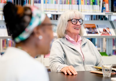 Leiden krijgt ontmoetingsplek voor lhbtiq+ senioren