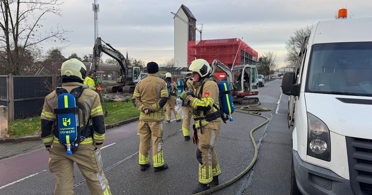 Nijverheidsweg dicht vanwege gaslek in Mijdrecht