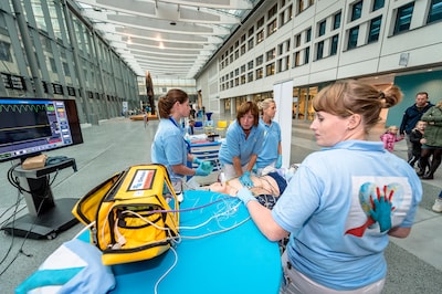 St. Antonius houdt vijfde Restart a Heart Day in Utrecht