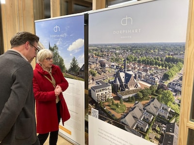 Nieuw dorpsplein Hoeven wordt groen, autoluw én biedt ruimte aan evenementen