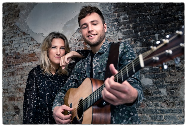 Suzan & Freek: Beetje lullen, avondje chillen en dan een hit | Show | AD.nl