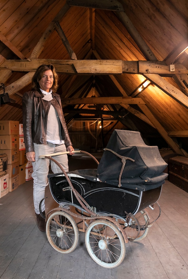 Kasteel Zuidewijn in Sprang-Capelle gaat in de verkoop; de jonkvrouw ...