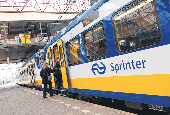 Wachten in Sprinters is in december voorbij | Regio | AD.nl