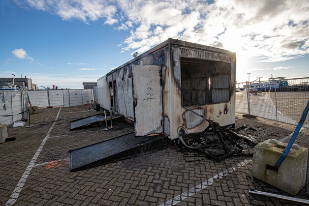 ‘Verdachten die coronateststraat in Urk in brand staken kregen geld ...