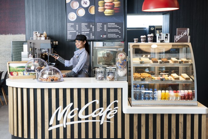 McDonald’s op de Staart opent McCafé | Regio | AD.nl