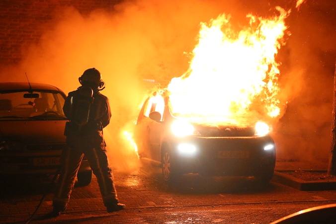 Pechtold: autobranden in Delft volgen geen patroon, geen pyromaan of ...