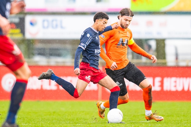 Pas op zijn 25ste prof en nu in de Kuip tegen Feyenoord: het verhaal ...