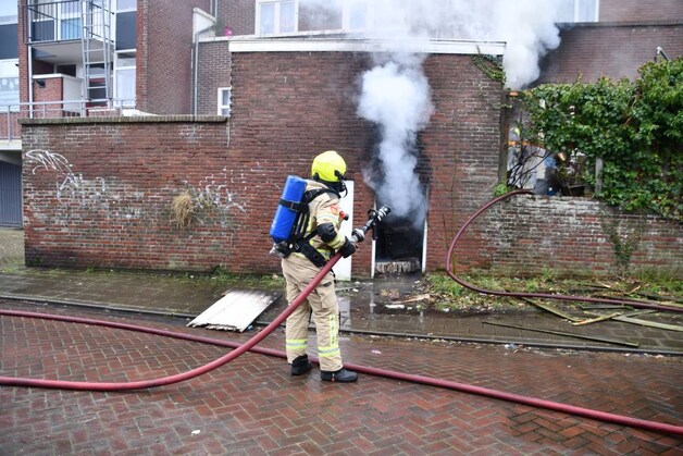 Veel rookontwikkeling bij uitslaande schuurbrand in Vlissingen | Regio ...