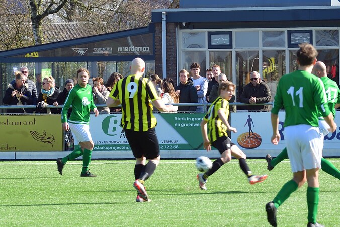 NSV wint in extremis van concurrent DEVO en kan platte kar alvast ...