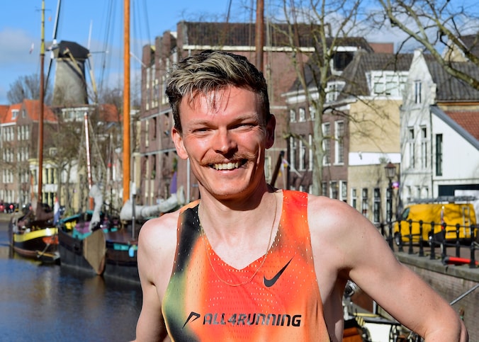 ‘Runfluencer’ Emiel Berghout is in vorm voor de marathon van Berlijn ...