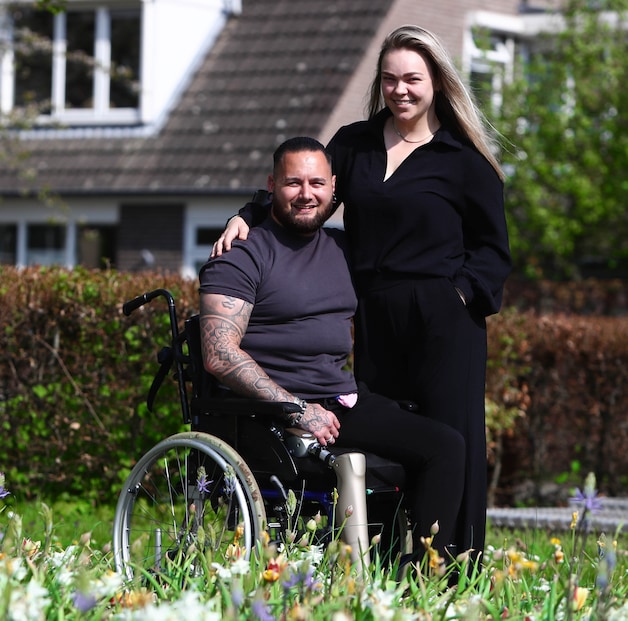 Onbeschrijflijke pijn, wekenlange coma, maar Jermaine is positief: ‘Het ...