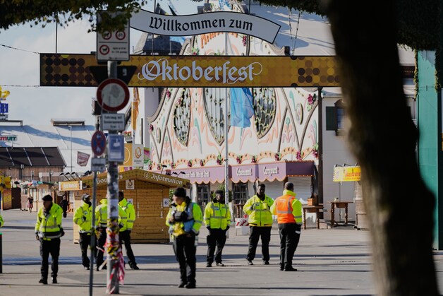 Nóg een dode gevonden in afgebrand huis na familiedrama München ...
